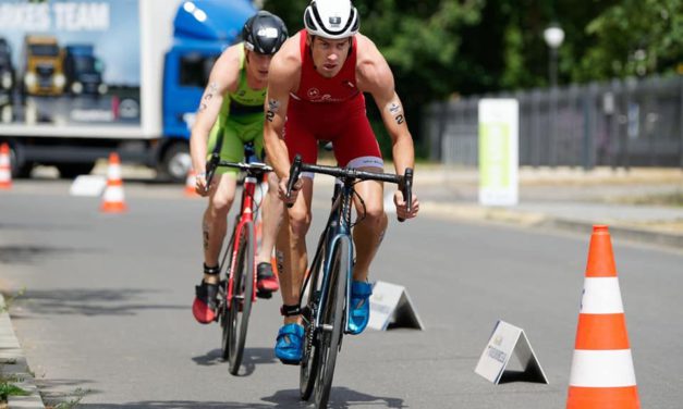 Ismét az élen a Dévay testvérek!