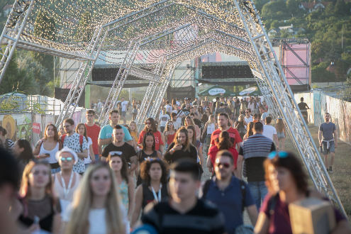 Velencei gáncs az EFOTT-nak: lezárják a legfőbb útvonalat
