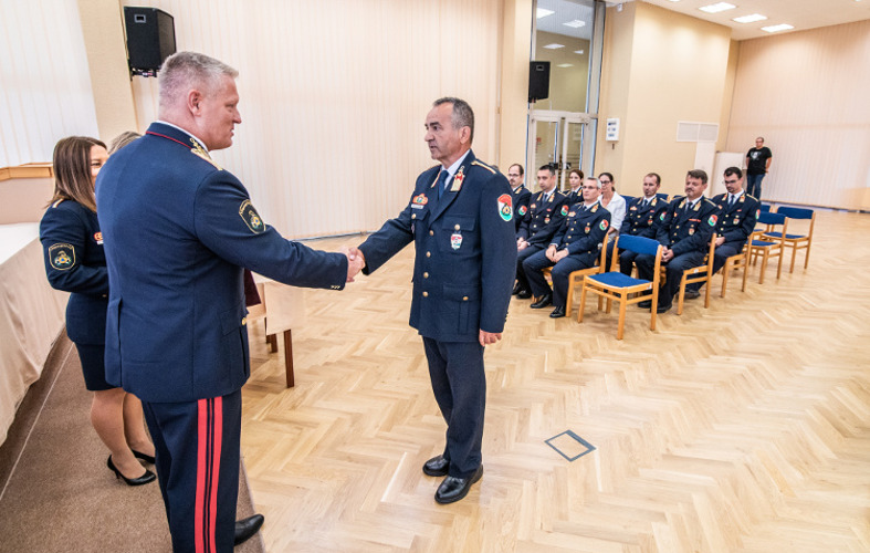 Tuzolt_MolnarJ_kitunt_jo