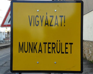 Újra lezárás a Hosszúsétatérnél