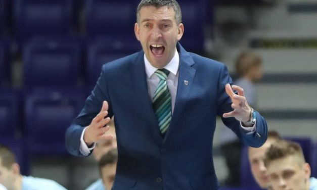 Alba: szlovén tréner a kispadon