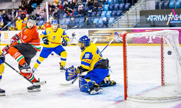 Tornát nyertek a magyar hokisok