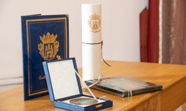 Faragó Józsefé a Pro Caritate Albae Regiae díj