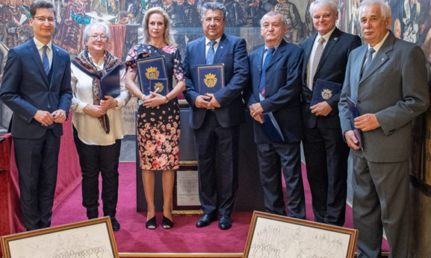 Szakmai díjakat adtak át Székesfehérváron