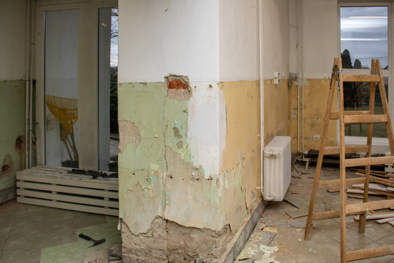 OreghegyiKH_felujitas_jo