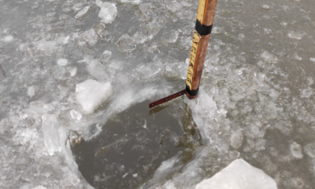 Már rá lehet lépni a Velencei-tó jegére, de nagyon figyelni kell!