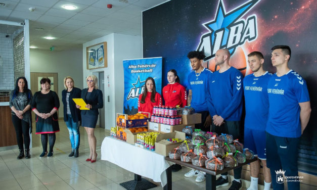 Húsvéti adomány 65 rászoruló családnak