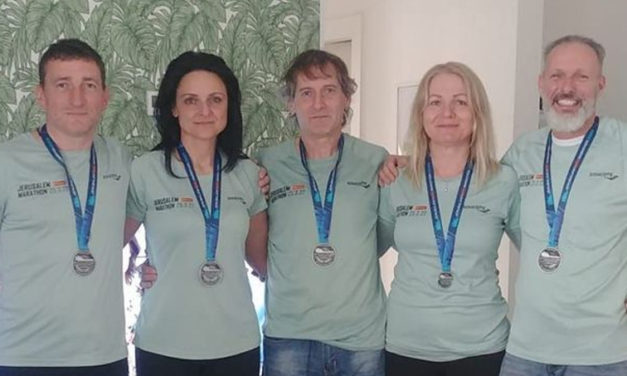 Extrém időjárási körülmények között futottak