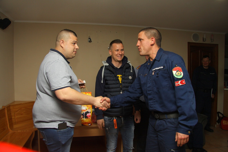 Tuzolt_koszonet_megmentett_jo