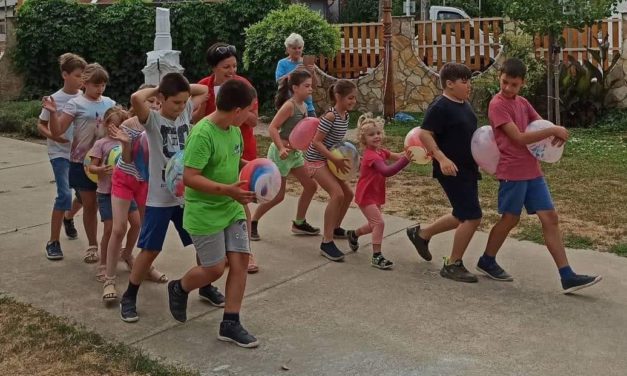 Rászoruló gyerekek táboroztak a plébánián