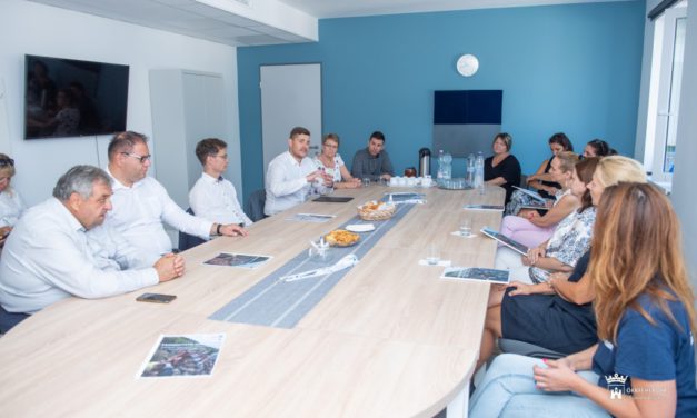 Középpontban az EMBER! – sikerrel zárult a Segítő Fehérvár Program
