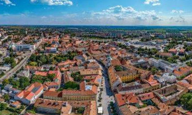 Hétfőn fogadóórát tart Deák Lajosné