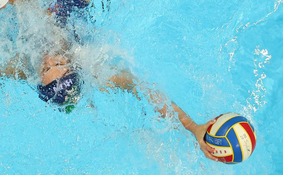 Vizilabda_22_Eb_hun_noi1_jo