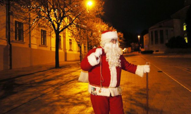 Mikulás a fehérvári városrészekben