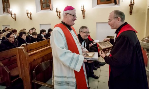 Ökumenikus imahét kezdődik vasárnap Székesfehérváron
