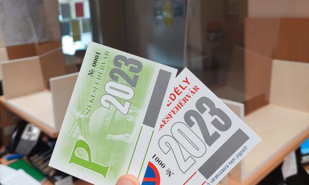 Ma lejárnak a 2023-as évre váltott parkolóbérletek
