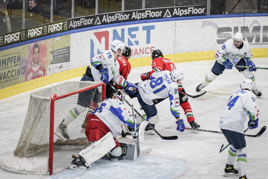 Hoki_22_23_val_Slo_jo