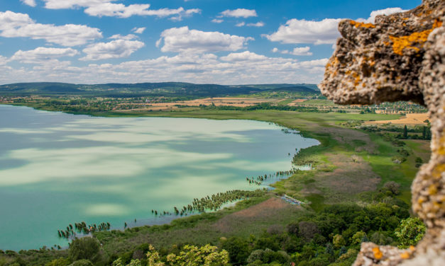 Közeleg a nyári főszezon – szakértők segítenek a turistáknak