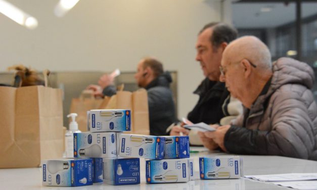 Hétfőtől a Városgondnokságon lehet átvenni a LED-csereprogramban igényelt izzókat