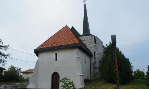 Jótékonysági bál a Szent Donát-kápolna felújításáért