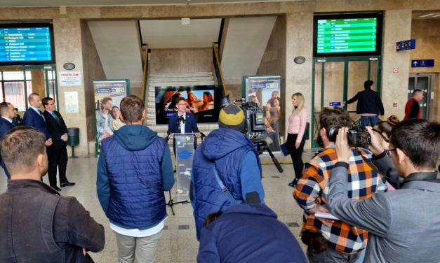 MÁV-Volánbusz: már megvásárolhatók a vármegye- és országbérletek!