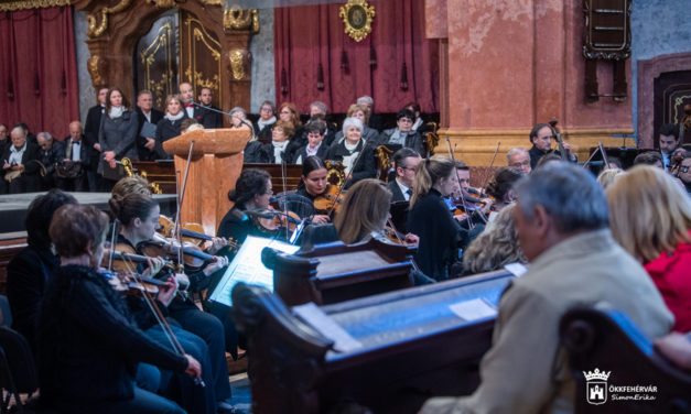 Teltházas emlékkoncert Horányi Ottilia tiszteletére a Bazilikában