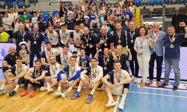 Férfi röplabda: ezüstérmes a MÁV Előre az Extraligában!