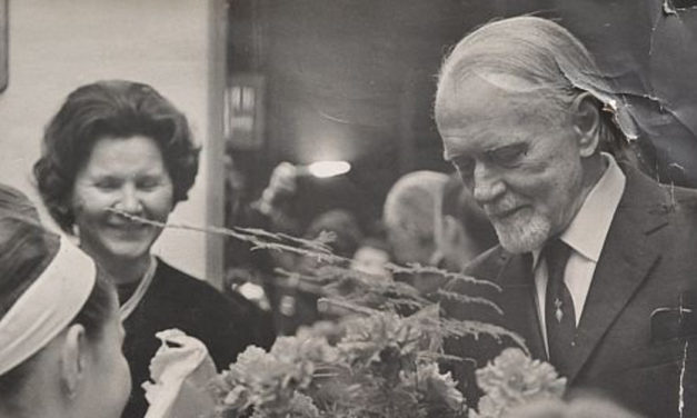 A zenei nevelésért Eszti néni emlékére