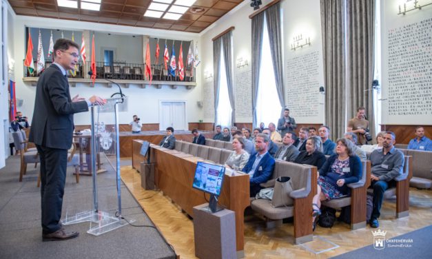 Háború, régészet és kulturális örökségvédelem