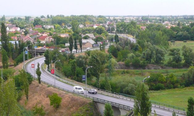Szombaton 8 és 14 óra között lezárják a Balatoni úti felüljárót