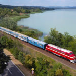 A Székesfehérvárról és Lepsényből Balatonfüred felé tartó szakaszon vonatok helyett pótlóbuszok közlekednek egész héten