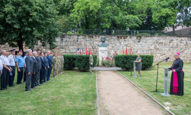 Szent László megemlékezés a Prohászka ligetben