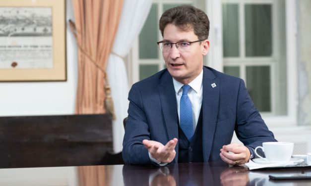 Cser-Palkovics András: „a szurkoló mindent megért, ha szív, alázat és akarat van a pályán.”