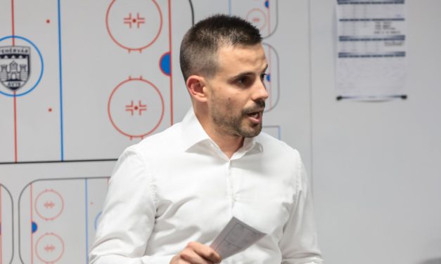 AV19: amerikai center érkezett, Kiss Dávid irányíthat a válogatottban!