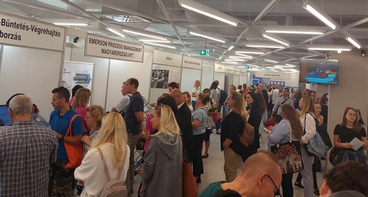 AlbaRegiaAllasborze23