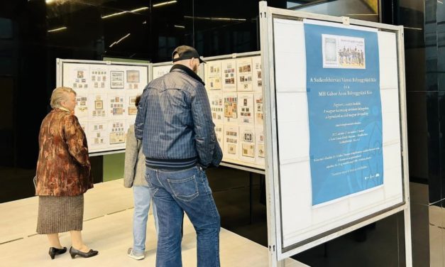 Bélyegkiállítás a múzeum Fő utcai Rendház épületében