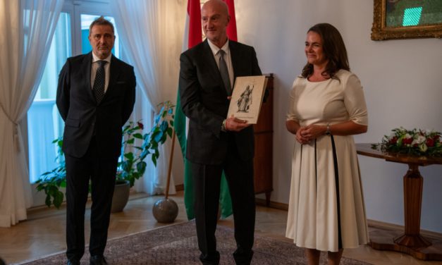 Foci válogatott: Fiola és Kalmár az immár magyar Rossi keretében