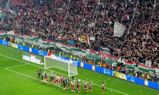 Labdarúgás: újabb szerb-veréssel fél lábbal az Eb-n válogatottunk!