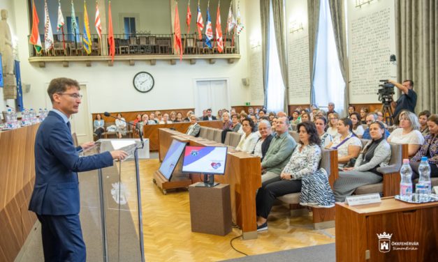 Szakmai konferencia – fókuszban a szociális és gyermekjóléti terület