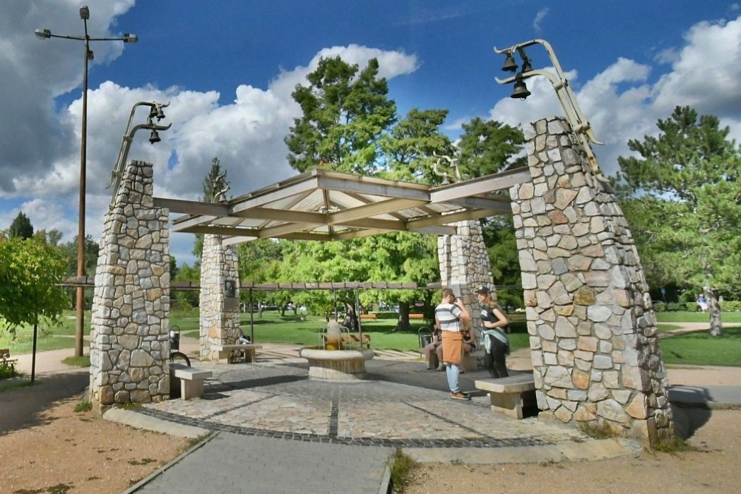 Csiraty_kut_savanyuviz1