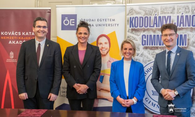 Összefogott két fehérvári tanintézmény a kajak-kenu akadémiával