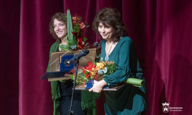 Ferenczy Noémi és Lőrincz Zsuzsa kapta a Pro Theatro-díjat