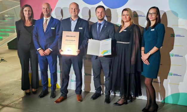 Virágos Magyarország – jubileumi díjat kapott Székesfehérvár
