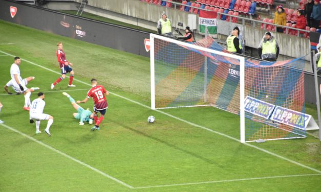 Megverte a Puskást is, már dobogón a Vidi!