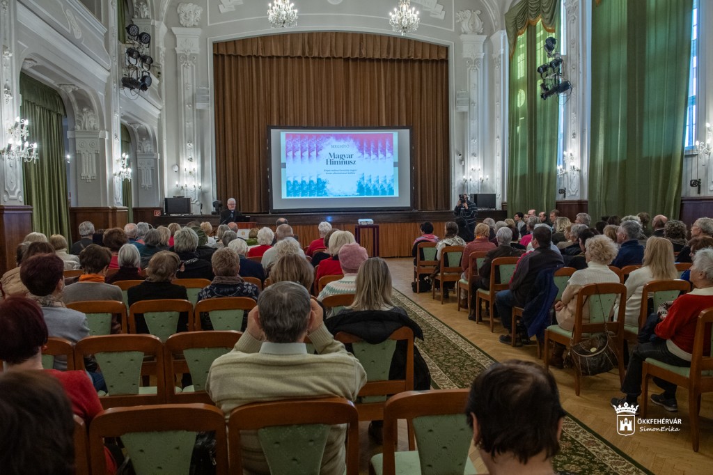 Magyar_Himnusz_kiall24_1