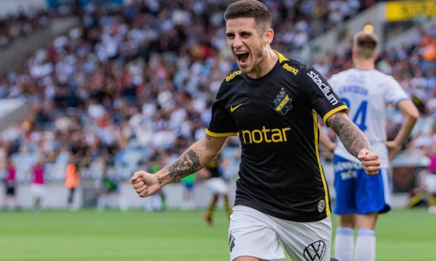 Messi csapattársa tart a Sóstóra