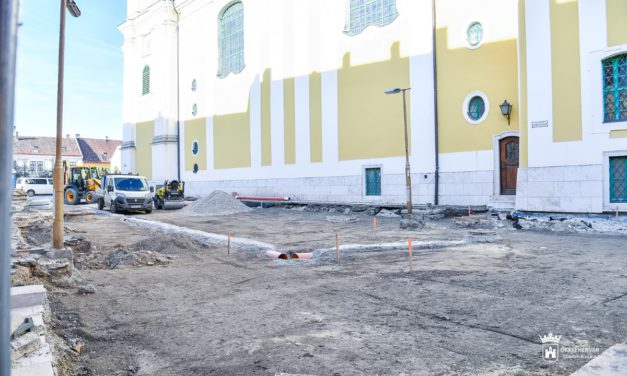 Tavasszal folytatódik a Géza nagyfejedelem tér megújítása