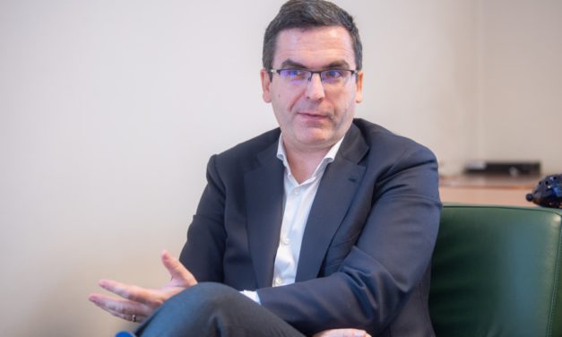 „Óriási felelősség, hogy kiből lesz mérnök!”