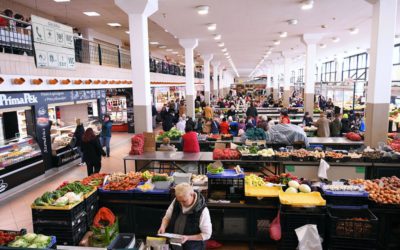 A piac, az uszoda és más közintézmények ünnepi nyitva tartása Fehérváron