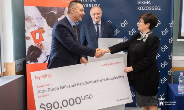 90 ezer dollárral támogatja az Kyndryl Alapítvány az Óbudai Egyetemet